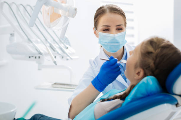 Best Tooth Extraction  in Lomira, WI